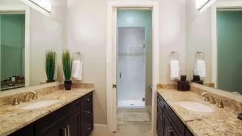 Owner’s Suite Bathroom