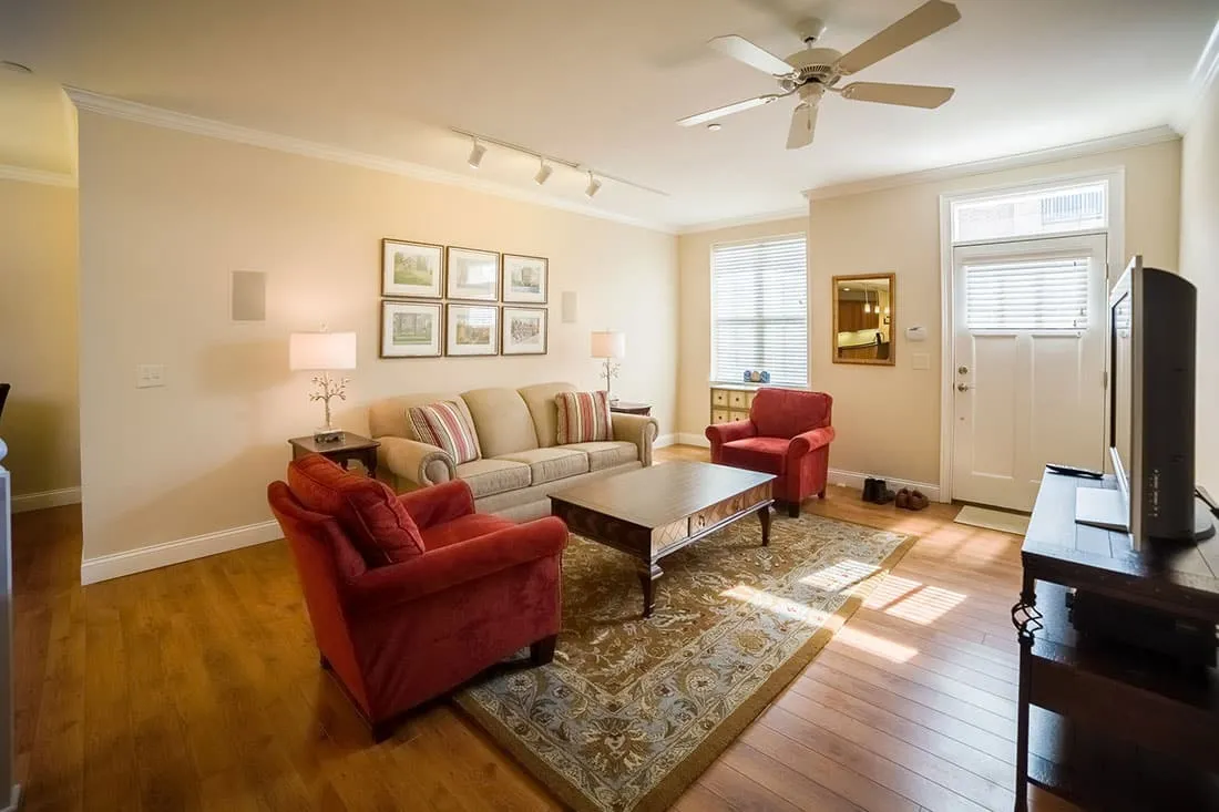 18424 Killeen Living Room